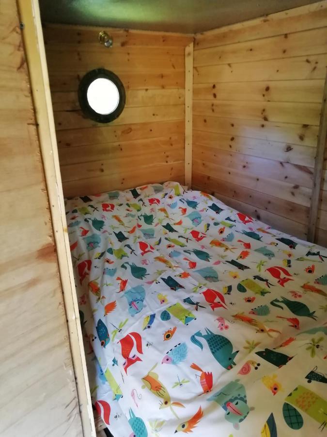 Truck & Pod Creative Nature Retreat. Bantry Exterior photo